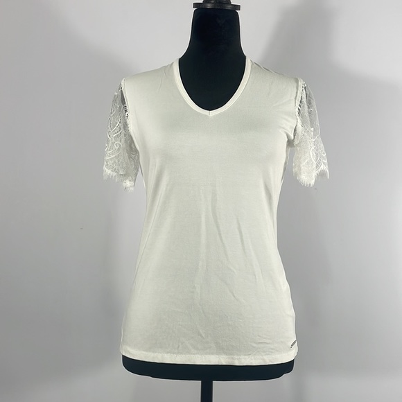 Tahari white T, V neck, with lace, sheer short sleeves, XS - Picture 12 of 12